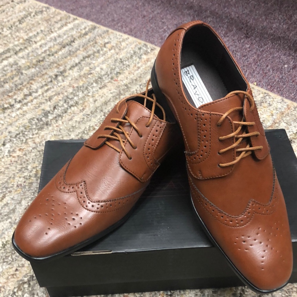 Brown King 2 wing-tip Mens Dress Shoes